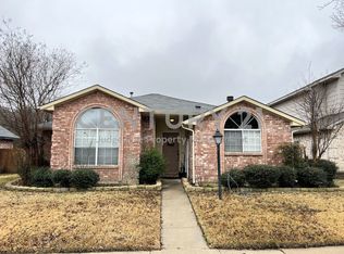 725 Lake Bluff Dr, Flower Mound, TX 75028