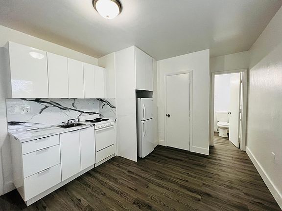 2nd image of 5307 Biscayne Blvd #12