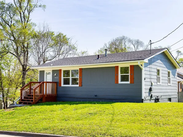 5313 SW 10th St, Des Moines, IA 50315