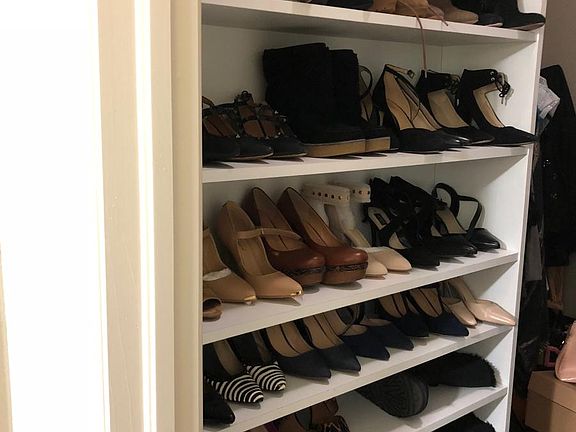 Walking Closet in MB with shelves for over 50 pairs of shoes