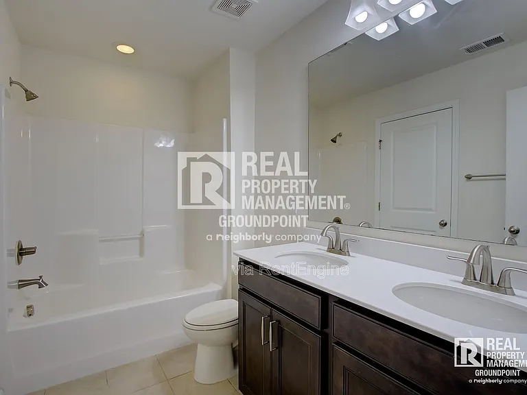 104 Elliott Creek Ln — Photo 23
