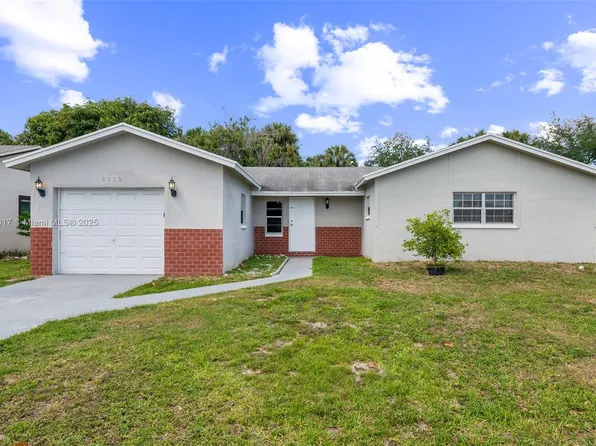 9219 SW 1st Pl, Boca Raton, FL 33428