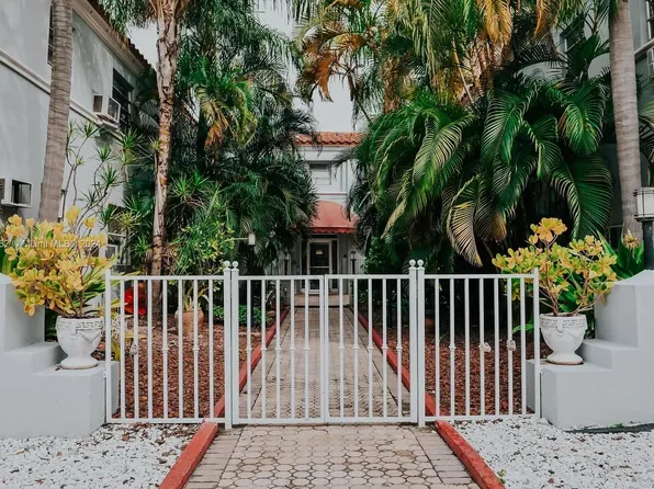215 30th St APT 7, Miami Beach, FL 33140