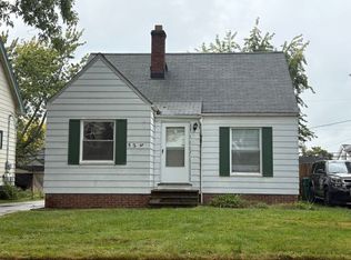 5210 Cato St, Maple Heights, OH 44137