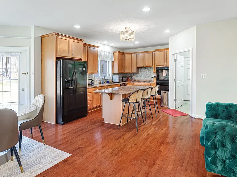 8312 Telegraph Rd — Photo 19