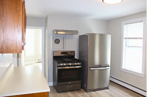 4 Northend St #1 Photo 1
