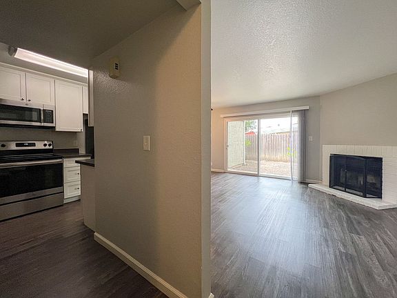 4th image of 108 Adobe Ln #112
