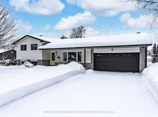 229 Deborah Way, Barrie, ON L4N 4N8