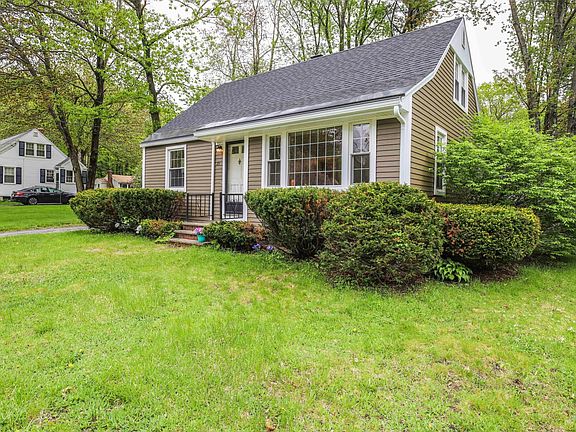 25 Woodvale St Portland - 2Frnt