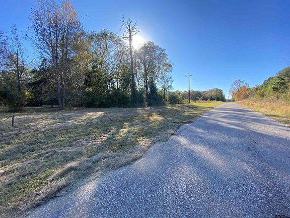 3rd image of LOT 11684 1st Cres #338
