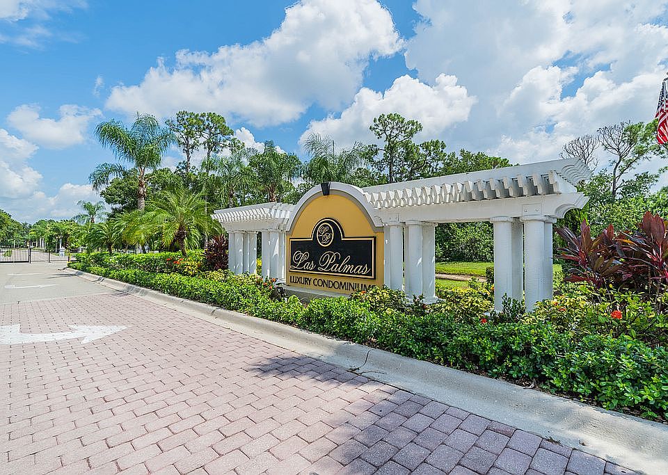 Entrance gate
