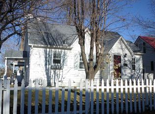 103 Hawver Ct, Waterloo, IA 50703