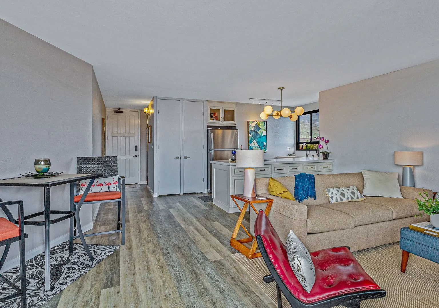 OceanFront Furnished Updated Condo at Maalaea Mermaid, 1 Bed / 1 Bath with Ocean Views! — Photo 1