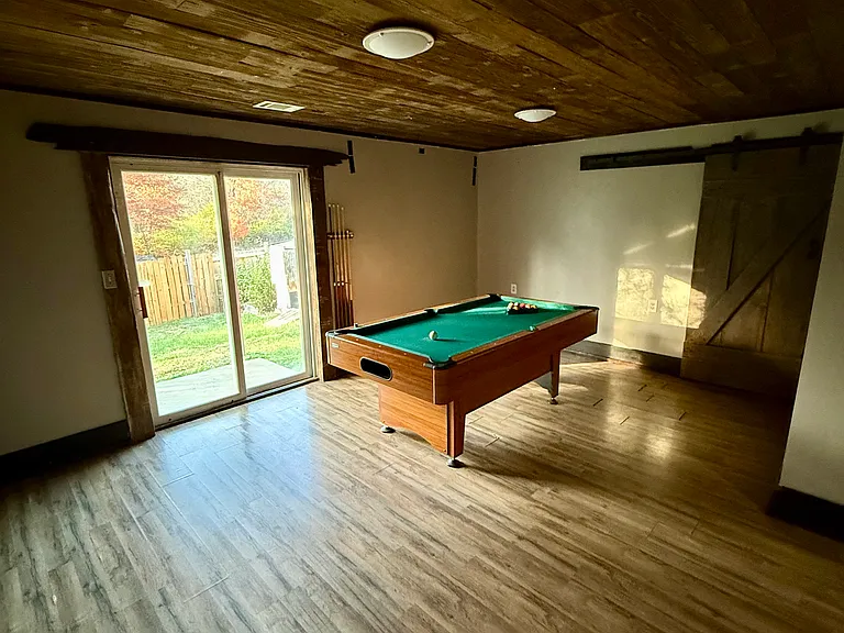 1821 Kingbird Ln — Photo 29