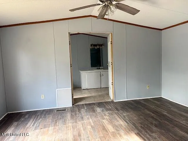 4 bed, 2.0 bath, 1216 sqft, $75,000 — Photo 4