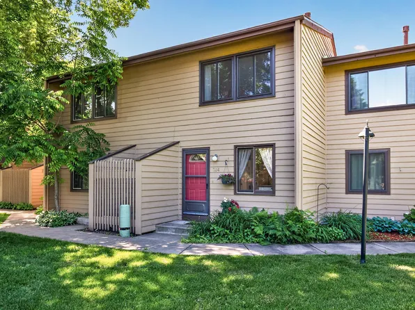 364 W Eagle Lake Dr, Maple Grove, MN 55369