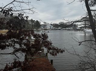 1415 Fairport Rd, Reedville, VA 22539