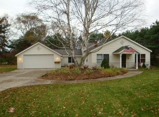 6487 130th Ave, Fennville, MI 49408