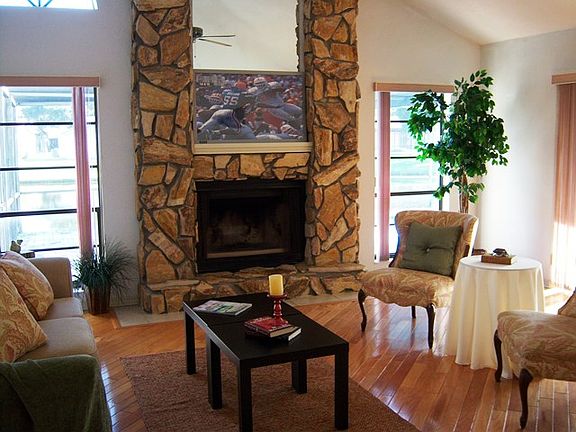 Family Room_12062014