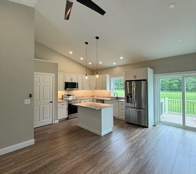 629 Clough Hill Rd #B — Photo 3