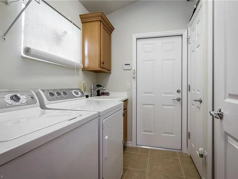 5907 Constitution St — Photo 23