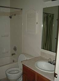 4th image of 1001 Shelley Ave