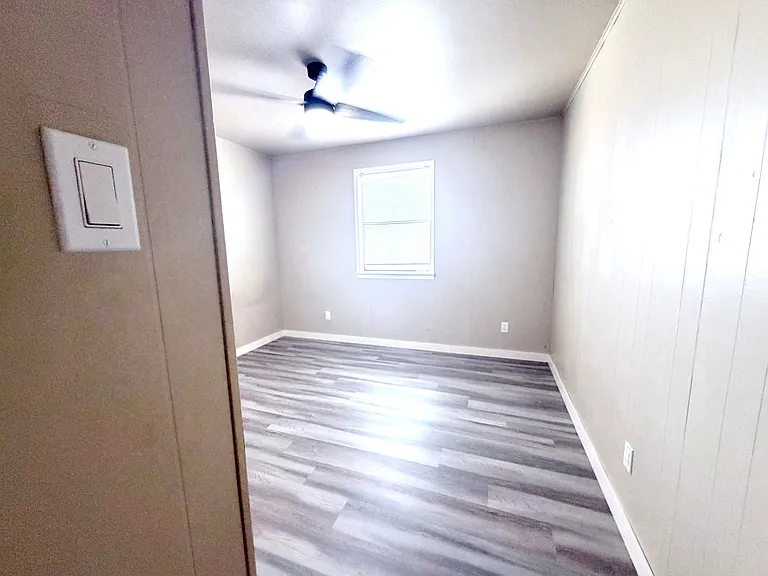 105 Brentwood Dr — Photo 14