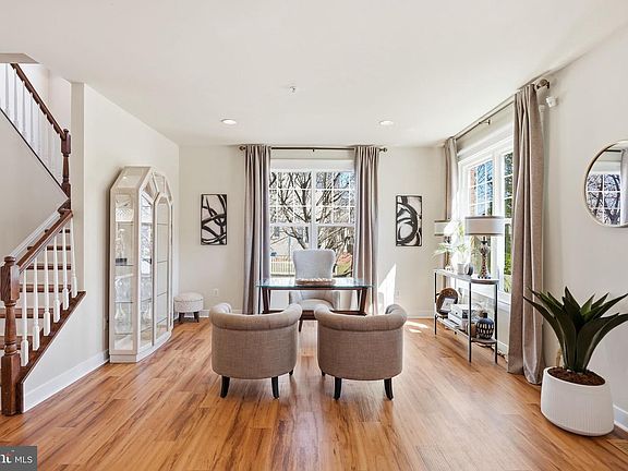 4th image of 14272 Catbird Dr