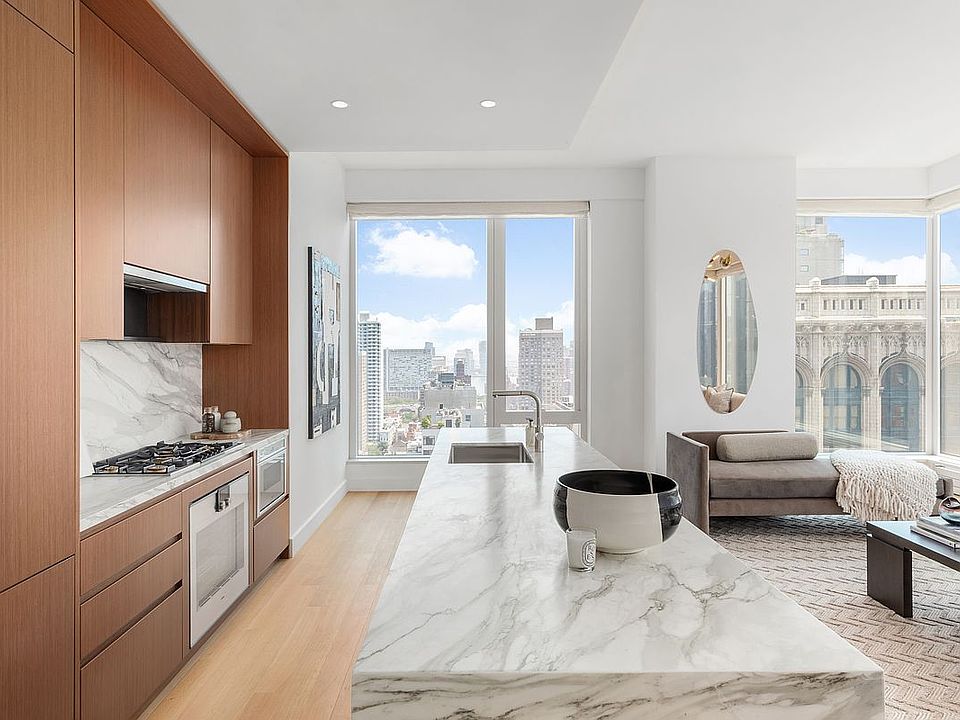 1st image of 15 E 30th St APT 31B