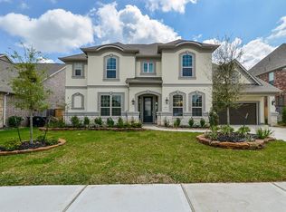 16614 Wolf Pass Dr, Cypress, TX 77433