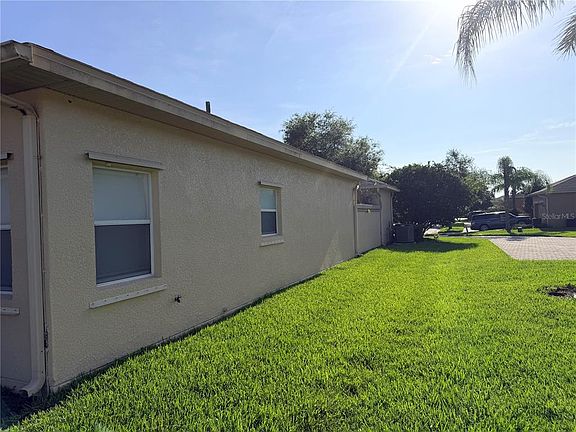 5th image of 941 SHOREHAVEN DRIVE