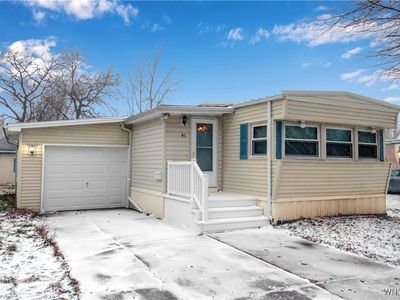 41 S Roxbury Dr, Hamburg, NY, 14075