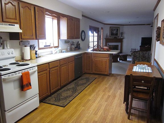 5th image of 905 Dogwood Dr