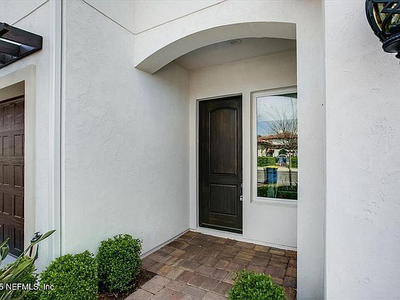 2nd image of 109 Rimini Ct