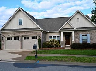 5435 Fern Bank Cir, Winston Salem, NC 27106