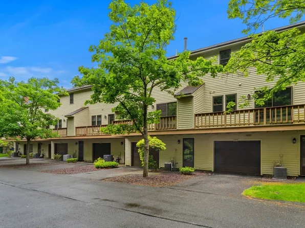 143 Apache Way #143, Tewksbury, MA 01876