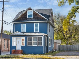 514 University Ave APT 4, Grand Forks, ND 58203