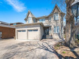 57 Fairview Rd W, Mississauga, ON L5B1K7