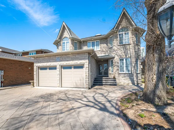 57 Fairview Rd W, Mississauga, ON L5B 1K7