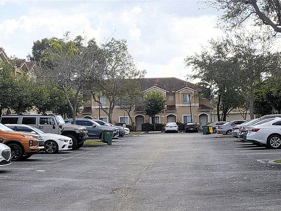 2nd image of 5937 Riverside Ave