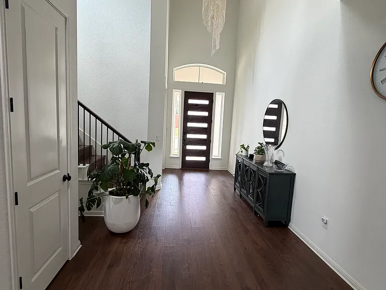 2319 Cantata Cv — Photo 9