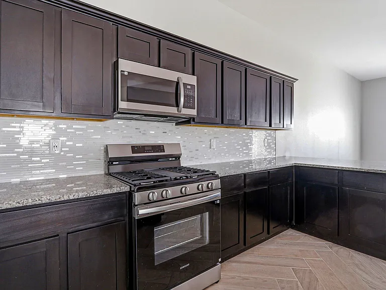 14313 Steve Joyce Pkwy — Photo 19