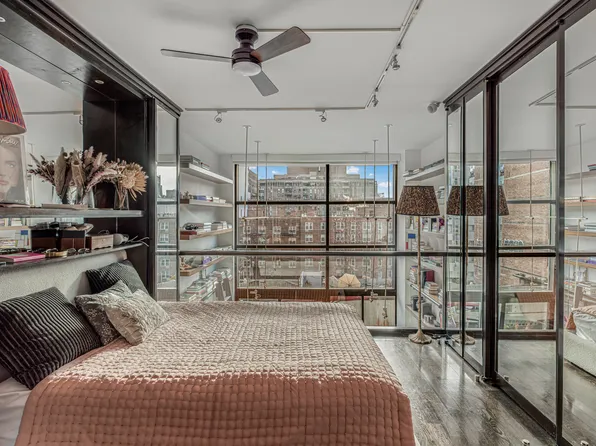 22 West 15th Street image 5 of 18