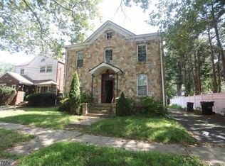 437-39 Parkside Rd, Plainfield, NJ 07060