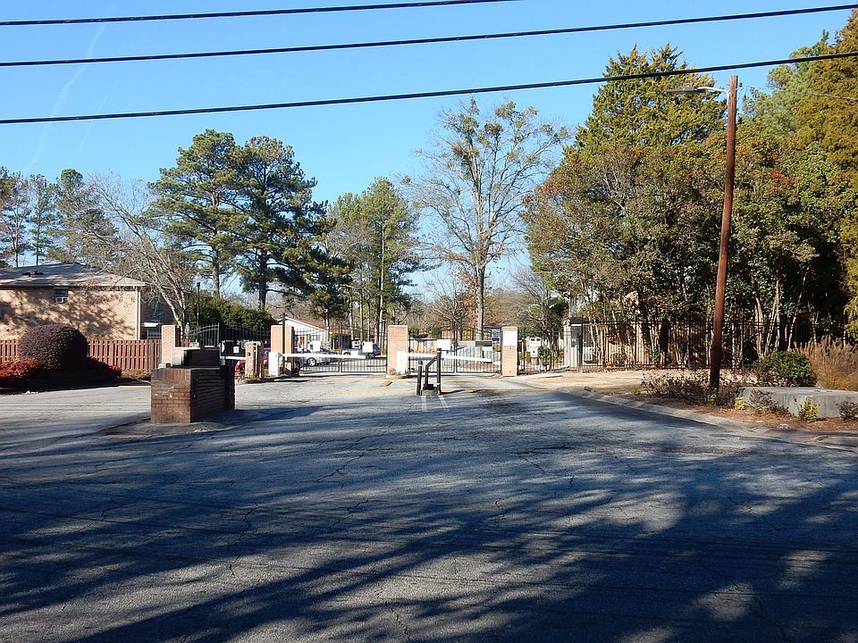 2nd image of 4701 Flat Shoals Rd Unit 12D