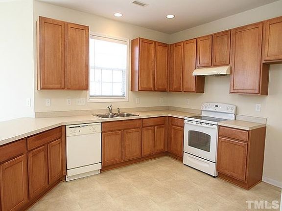 4th image of 5023 McKittrick Ln
