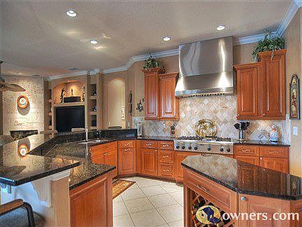 Gourmet Kitchen