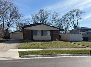 319 Gentry St, Park Forest, IL 60466