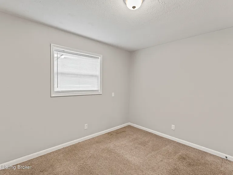 3217 Fordhaven Rd #5 — Photo 8