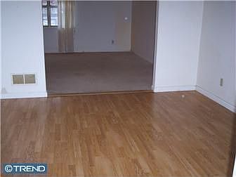 5th image of 118 Cedar Ave